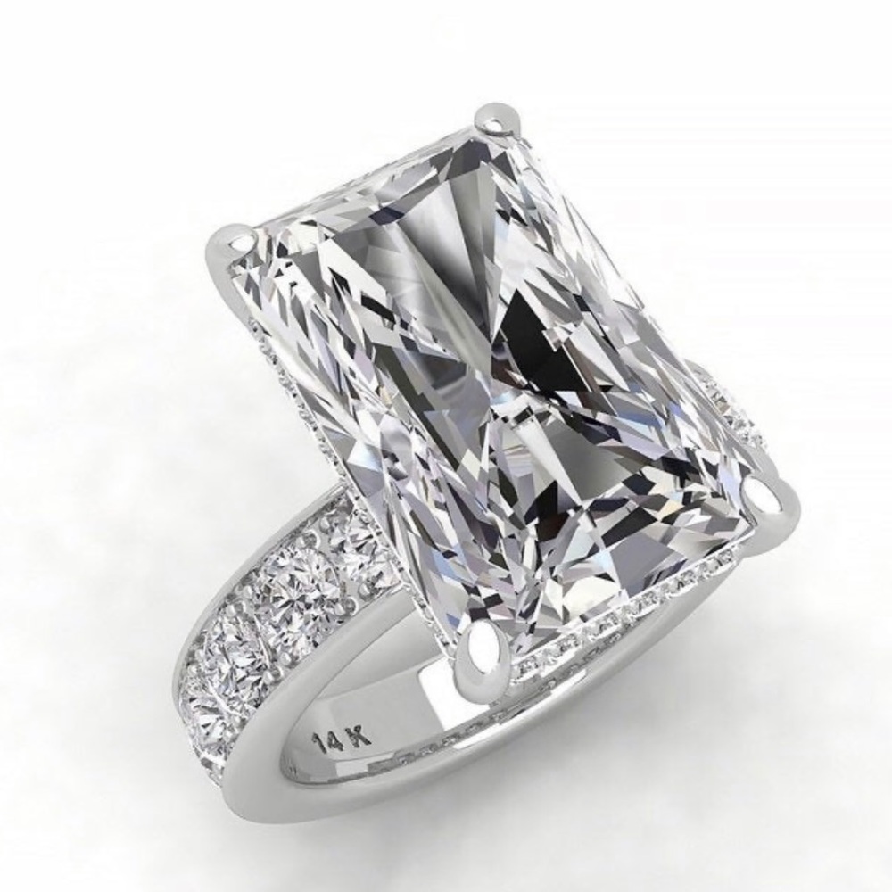 Moissanite and diamonds 8 carat center stone size 6